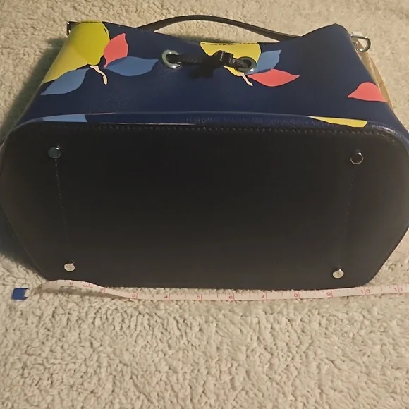 NWT Kate Spade Large Lemon Eva Bucket Bag - Picture 4 of 8